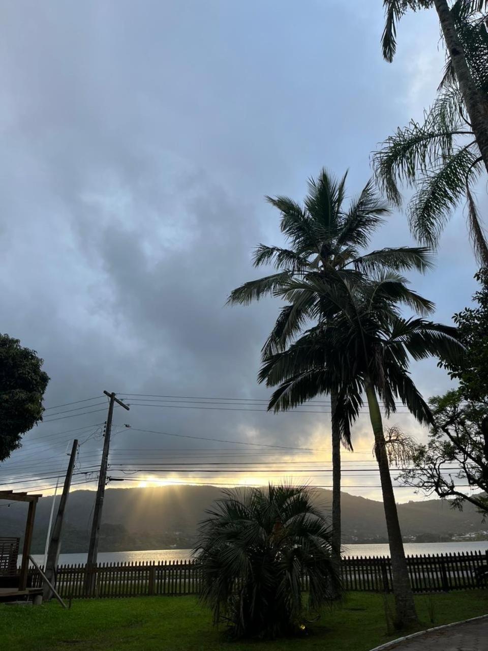 Jardim Da Lagoa Inn *