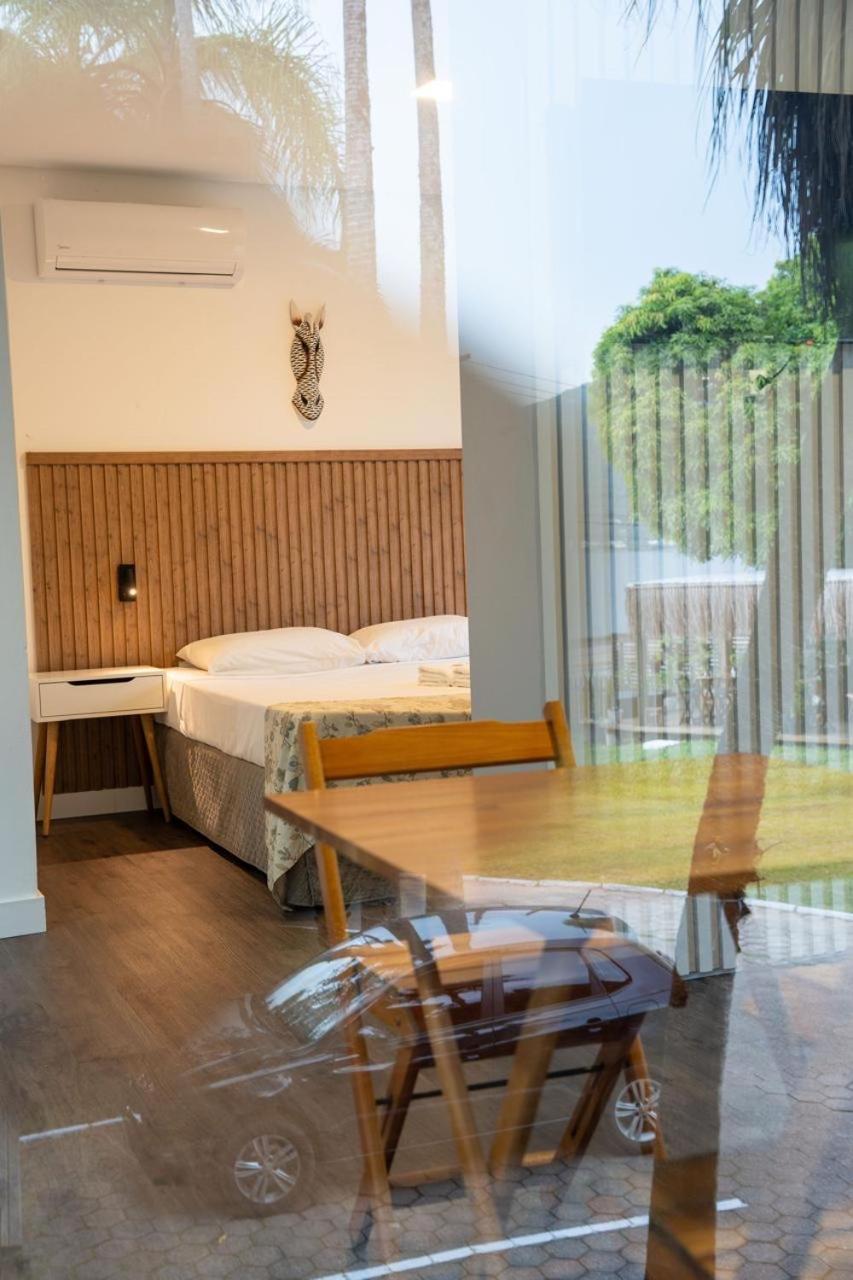 Jardim Da Lagoa Inn *